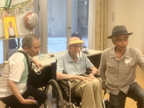 祝97才誕生パーティーと4年ぶりのアドグルOB会